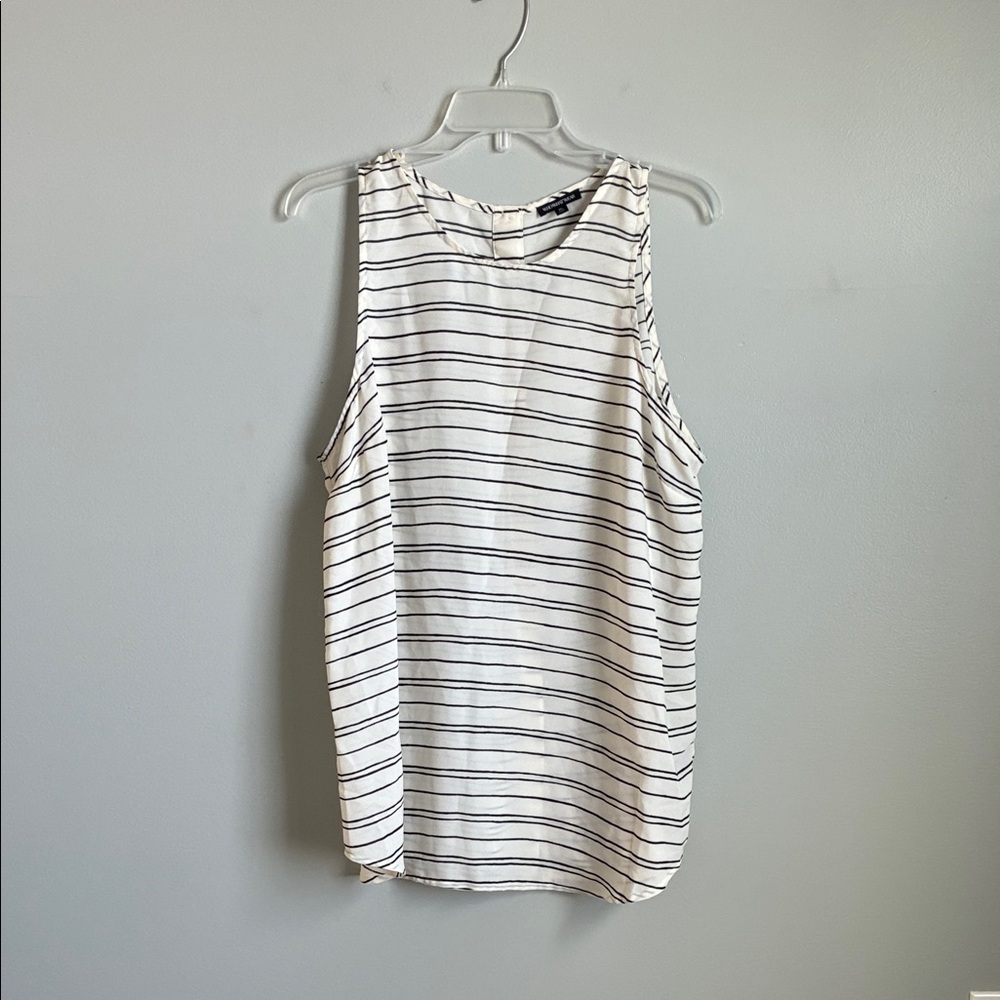 Who What Wear Ivory and Black Striped Sleeveless Blouse
